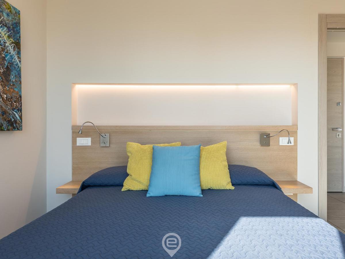 Poetto Sea Breeze - Blue Apartment Cagliari Exterior photo
